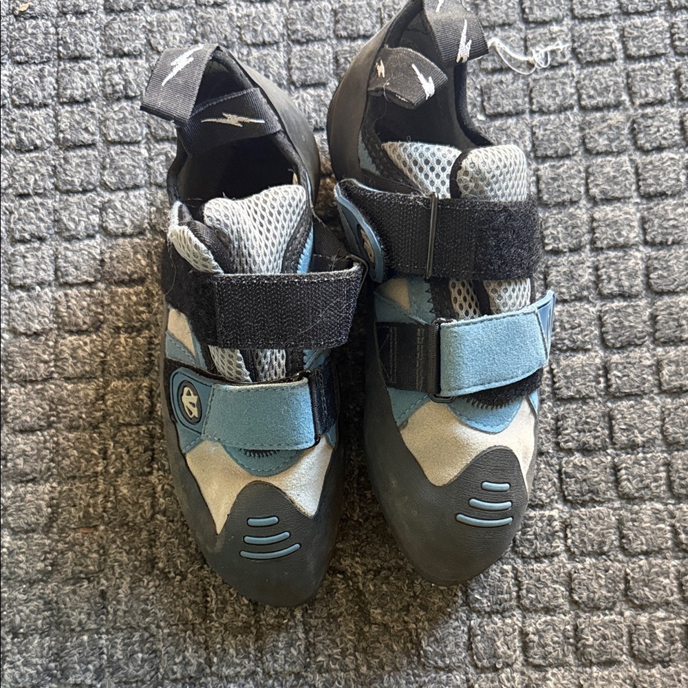 Kids Black and Blue Climbing Shoes